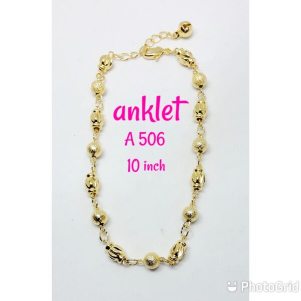 Gold plated gold balls design anklet with dangling bell.