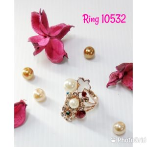 Exclusive elegant rose gold plated Flower Ring with assorted crystals and round cream pearls.