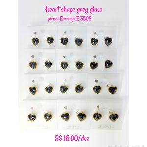 Heart shape grey glass pierce Earrings E 3508.
