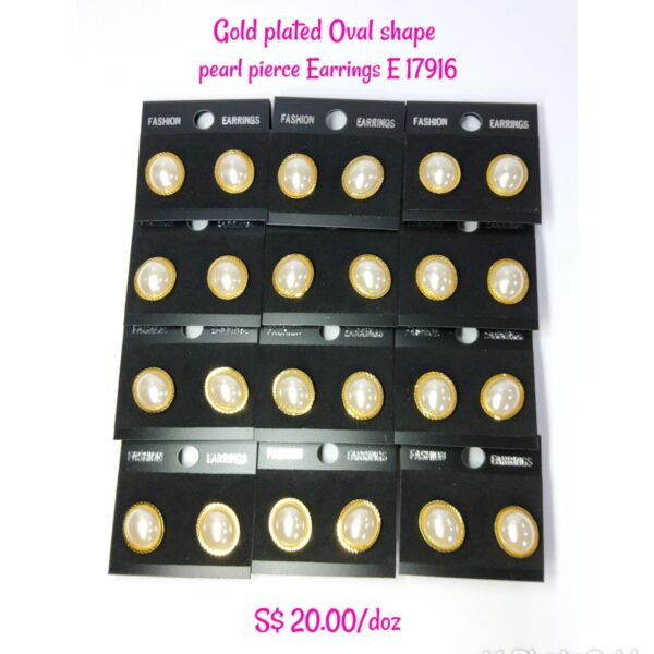 Gold plated oval shape cream pearl pierce Earrings E 17916.